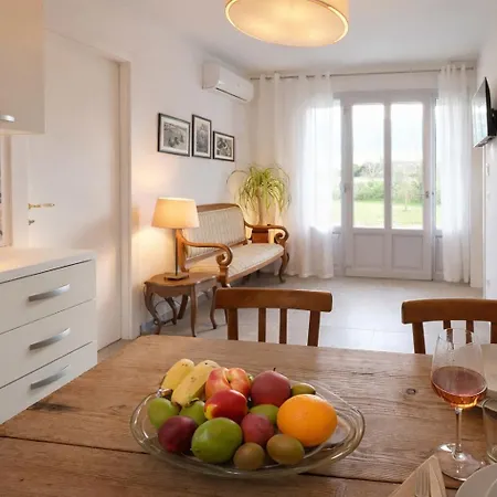 Masseria Luci Grande Bed & Breakfast