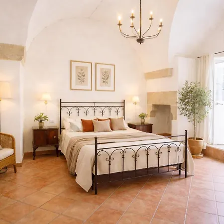 Masseria Luci Grande Scorrano (Apulia)